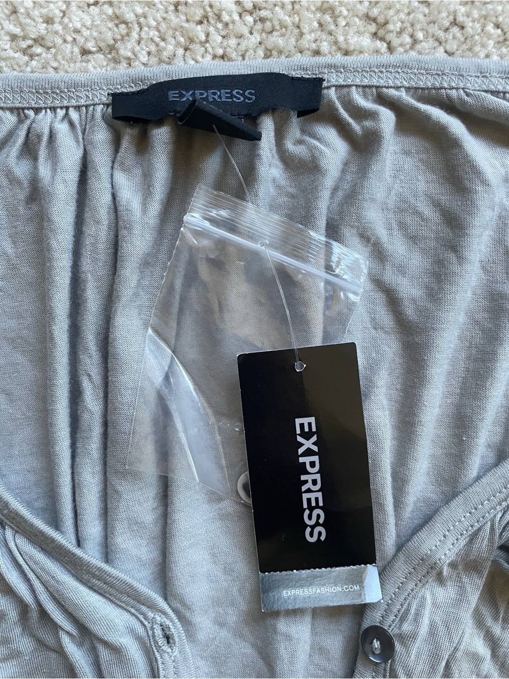 Express Light Gray Cropped Button-Front Top - Picture 2 of 3